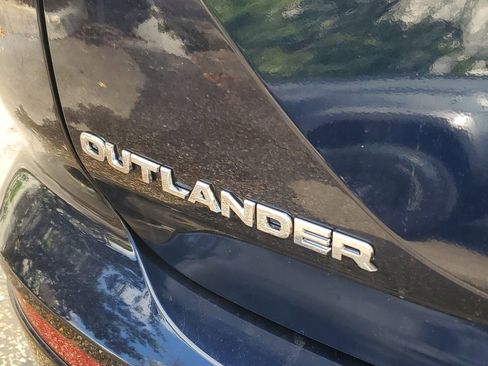 New 2026 Mitsubishi Outlander SEL AWD/4WD image 9