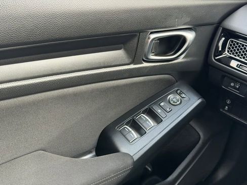 Used 2024 Honda Civic Sport image 30