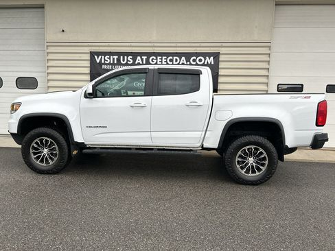 Used 2022 Chevrolet Colorado ZR2 AWD/4WD image 7