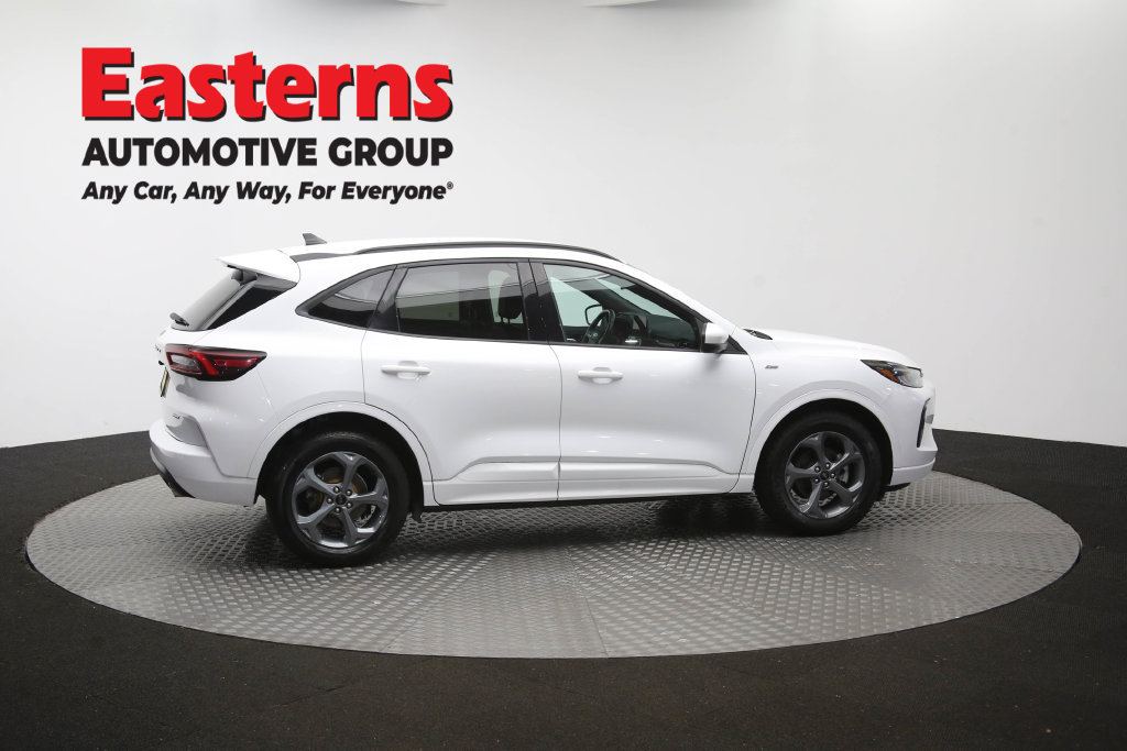Used 2023 Ford Escape ST-Line Select AWD/4WD image 44