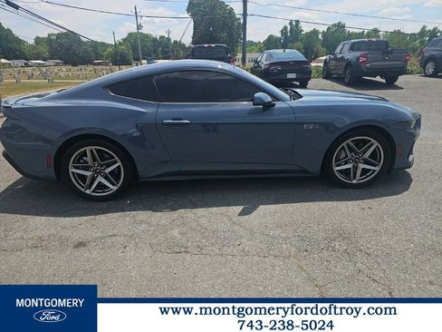 Used 2025 Ford Mustang GT RWD image 1