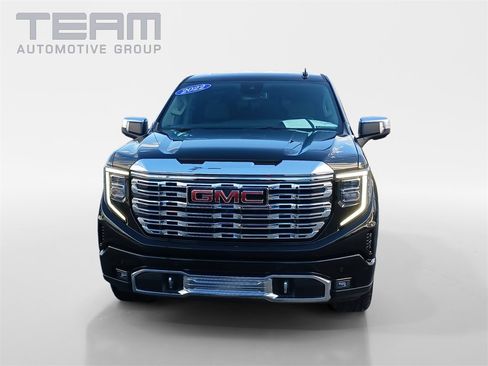 Used 2022 GMC Sierra 1500 Denali image 2