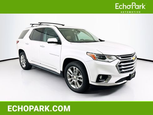 Used 2018 Chevrolet Traverse High Country image 1