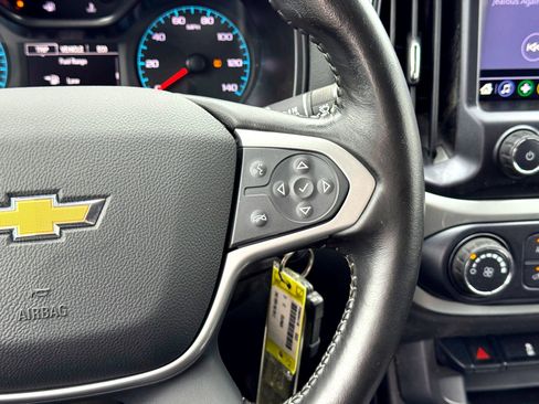 Used 2021 Chevrolet Colorado LT w/ LT Convenience Package RWD image 23