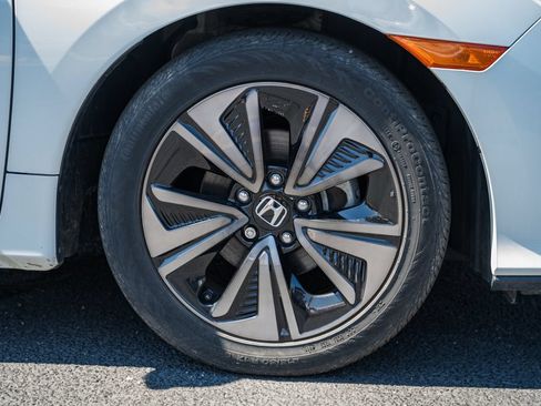 Used 2017 Honda Civic EX image 15