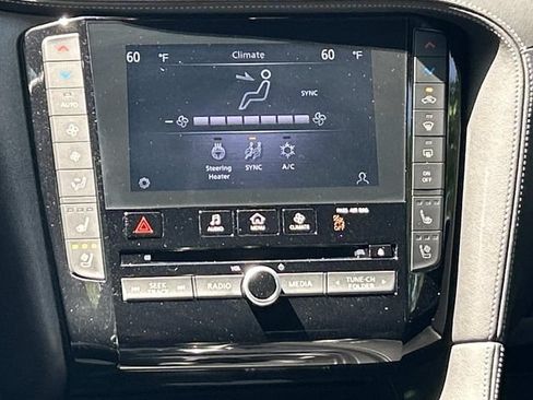Used 2023 INFINITI QX55 Essential AWD/4WD image 28