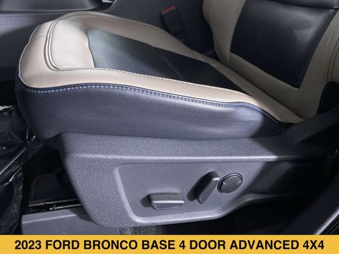 Used 2023 Ford Bronco Wildtrak AWD/4WD image 10