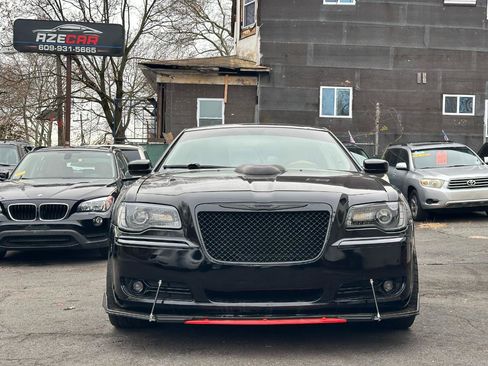 Used 2014 Chrysler 300 C RWD image 21