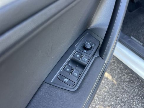 Certified 2024 Volkswagen Tiguan S image 13