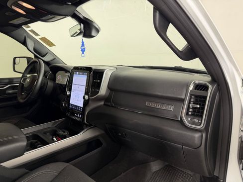 Used 2024 RAM 1500 Big Horn AWD/4WD image 18