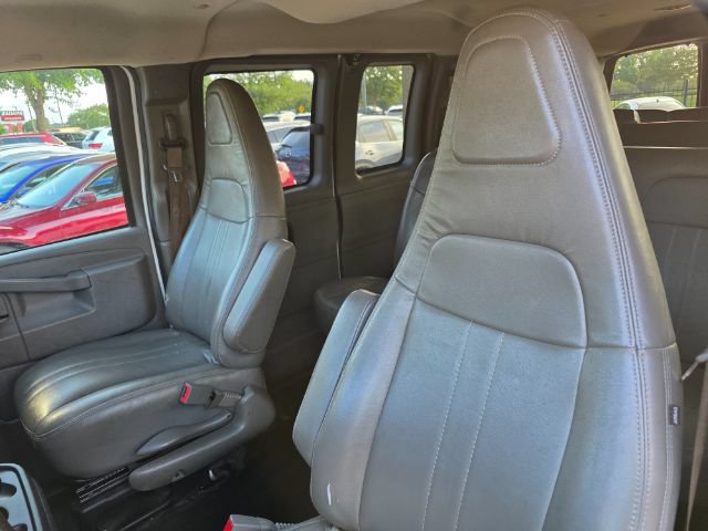 Used 2020 Chevrolet Express 2500 LS w/ Driver Convenience Package RWD image 8