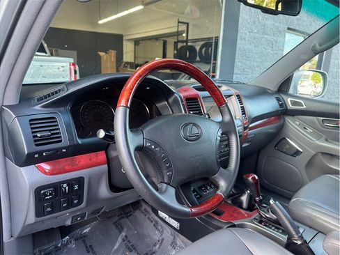 Used 2009 Lexus GX 470 image 23