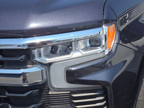 Used 2023 Chevrolet Silverado 1500 LT AWD/4WD image 29