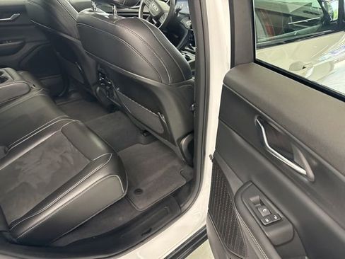 Used 2024 Jeep Grand Cherokee Altitude AWD/4WD image 30