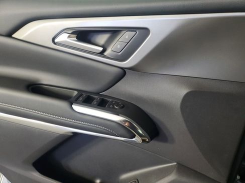 New 2026 Chevrolet Traverse LT w/ Midnight/Sport Edition image 27