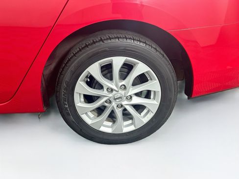 Used 2019 Nissan Sentra FWD image 11