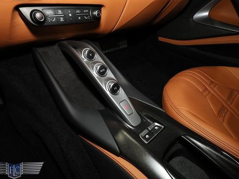 Used 2020 Ferrari 812 Superfast RWD image 26