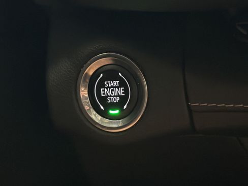 Used 2023 Buick Envision Preferred FWD image 17