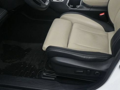 Used 2022 Subaru Outback Limited w/ Popular Package #2 AWD/4WD image 18