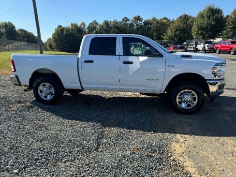 Used 2022 RAM 2500 Tradesman image 13