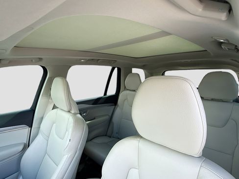 Used 2023 Volvo XC90 B5 Core w/ Protection Package Premier image 28