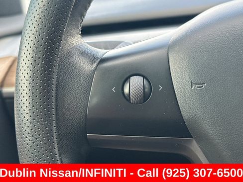 Used 2023 Tesla Model 3 RWD image 32