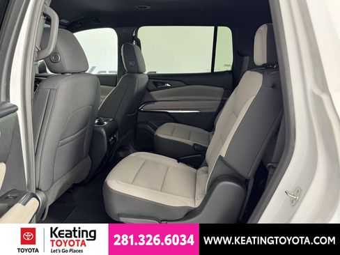 Used 2026 Chevrolet Traverse LT w/ Driver Confidence Package FWD image 15