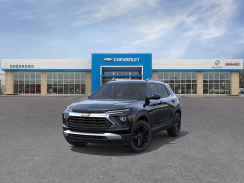 New 2026 Chevrolet TrailBlazer LT w/ Convenience Package FWD image 8