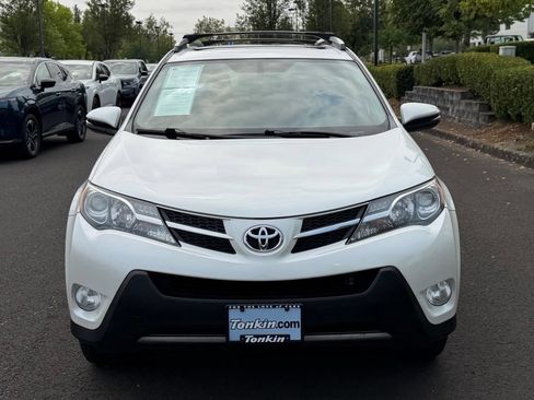 Used 2013 Toyota RAV4 Limited AWD/4WD image 3