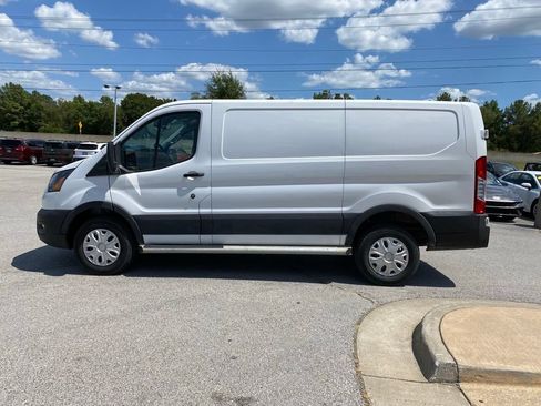 Used 2025 Ford Transit 250 Low Roof w/ Exterior Upgrade Package RWD image 4
