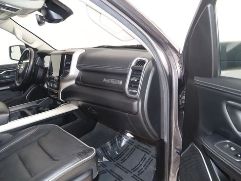 Used 2022 RAM 1500 Laramie RWD image 39