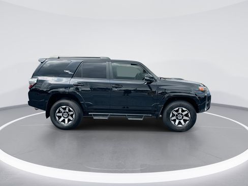 Used 2023 Toyota 4Runner TRD Off-Road Premium w/ Moonroof Package AWD/4WD image 10