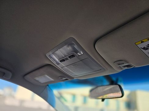 Used 2015 Toyota Avalon XLE Touring image 11