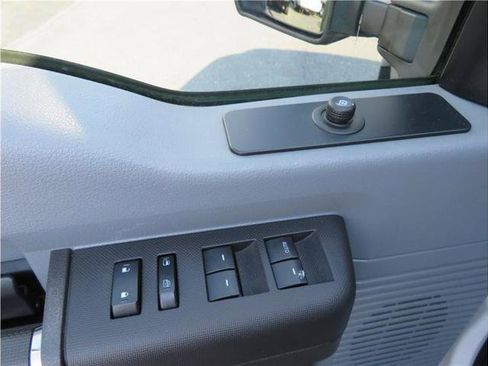 Used 2011 Ford F450 XL w/ PWR Equipment Group image 25