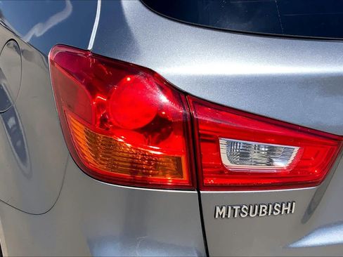 Used 2015 Mitsubishi Outlander Sport ES FWD image 27