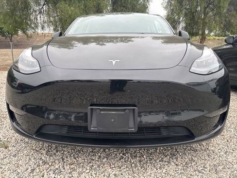 Used 2021 Tesla Model Y Performance AWD/4WD image 5