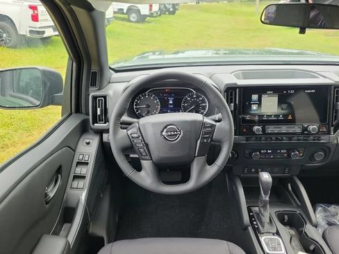 New 2026 Nissan Frontier SV w/ All-Weather Content Package AWD/4WD image 8
