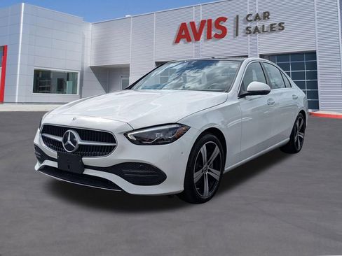 Used 2025 Mercedes-Benz C 300 4MATIC Sedan image 11