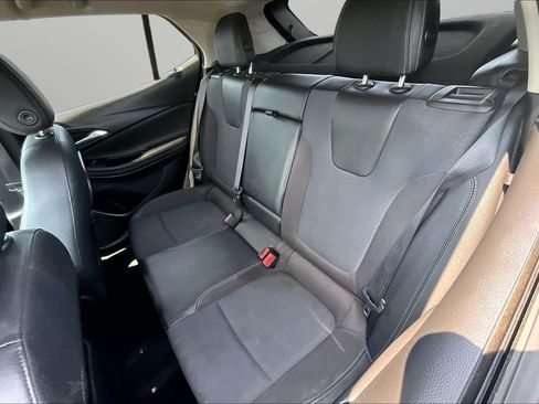 Used 2020 Buick Encore GX Select FWD image 18