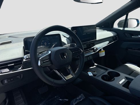 New 2026 Honda Prologue Touring image 9