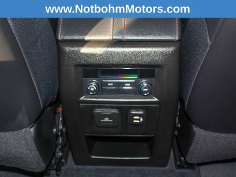 Used 2022 Chevrolet Traverse RS image 15