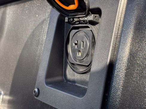 New 2025 Toyota Tacoma TRD Off-Road image 9