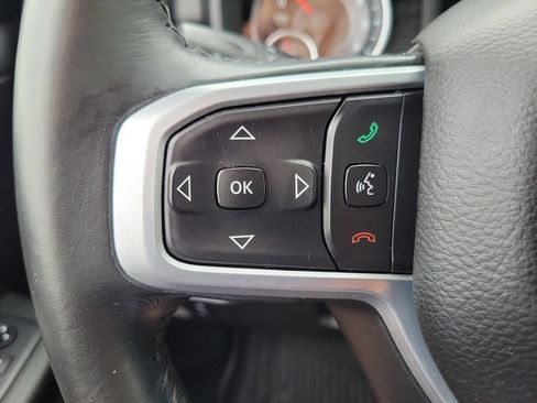 Used 2019 RAM 1500 Big Horn AWD/4WD image 5