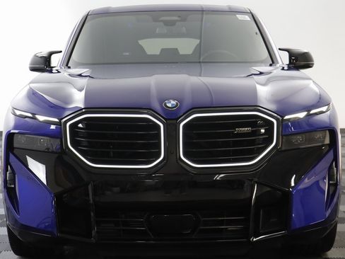 Used 2023 BMW XM image 24