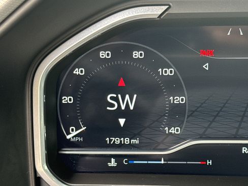 Used 2022 GMC Sierra 1500 Denali w/ Denali Reserve Package image 23