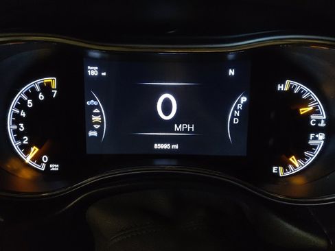 Used 2020 Jeep Grand Cherokee Limited w/ Trailer Tow Group IV image 23