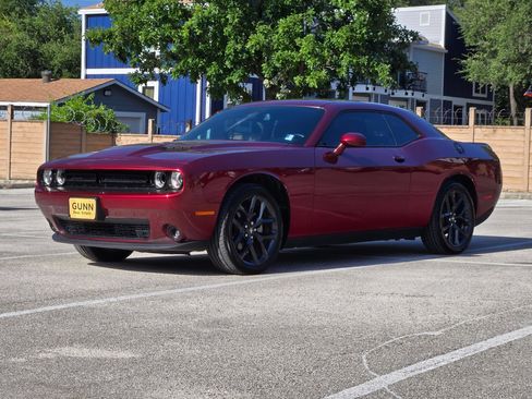 Used 2021 Dodge Challenger SXT w/ Blacktop Package RWD image 8