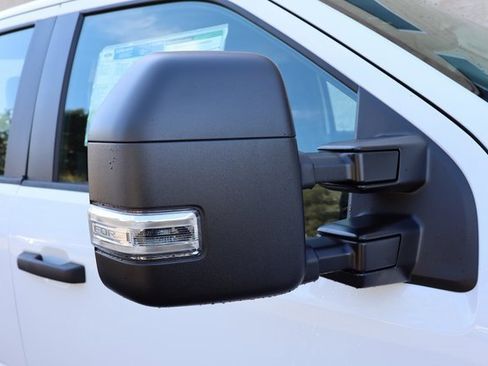 New 2026 Ford F250 XL w/ XL Off-Road Package image 18