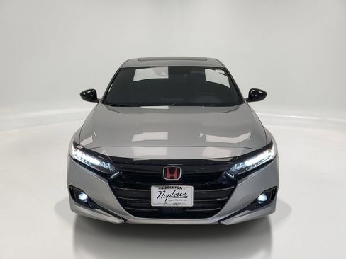 Used 2021 Honda Accord Sport image 2