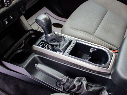 Used 2019 Toyota Tacoma SR5 image 25